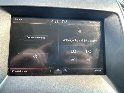 Used 2015 Ford Edge SEL w/ Equipment Group 201A FWD image 22