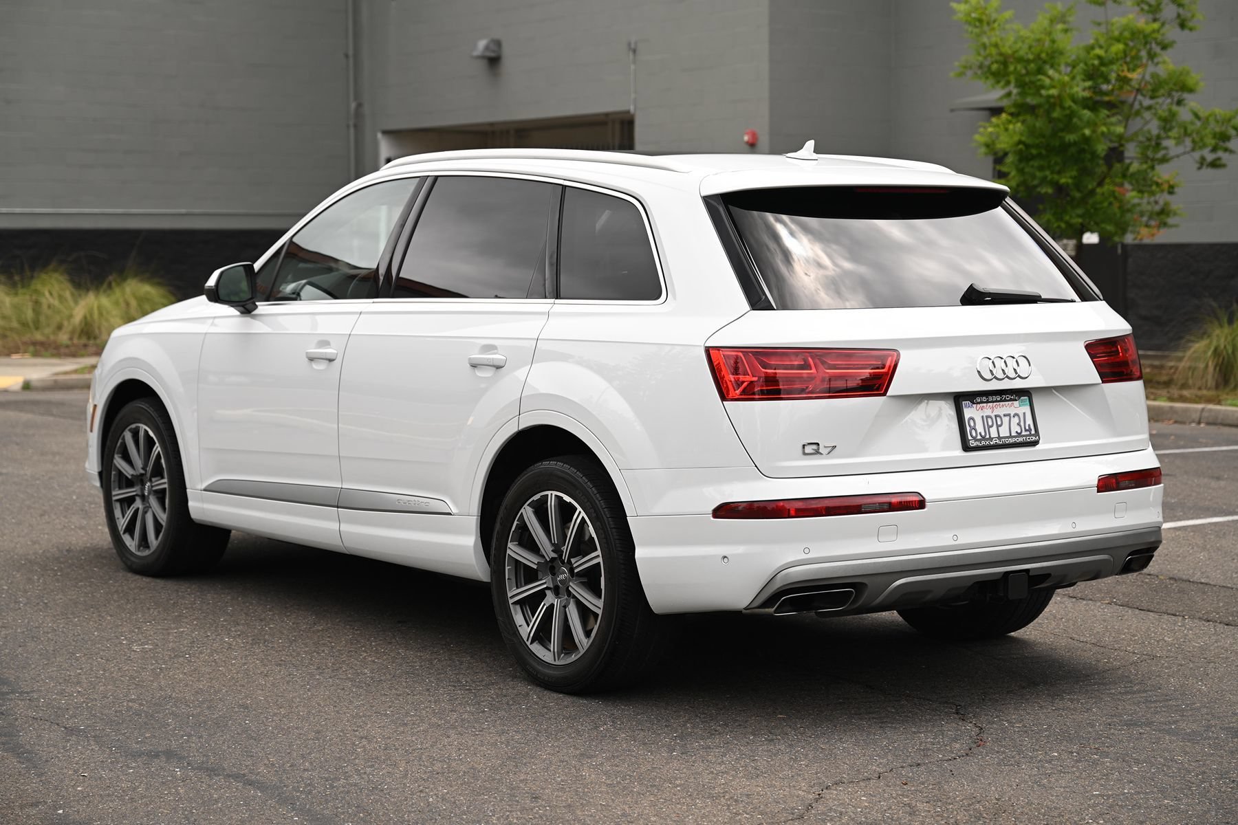 Used 2019 Audi Q7 3.0T Premium Plus w/ Premium Plus Package AWD/4WD image 5