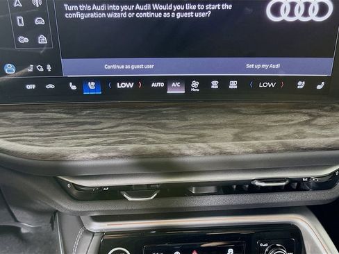 Used 2025 Audi Q5 Premium Plus AWD/4WD image 14