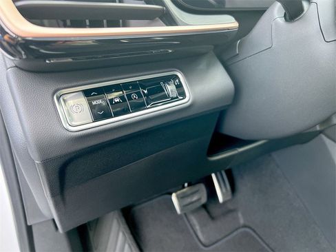 New 2026 Buick Envision Sport Touring image 16