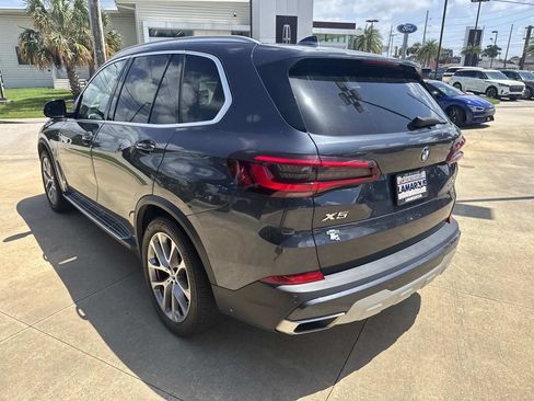 Used 2022 BMW X5 sDrive40i w/ Premium Package RWD image 6