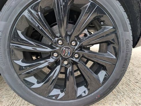 New 2026 Buick Envista Sport Touring FWD image 6