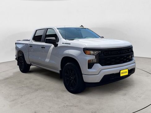 Used 2026 Chevrolet Silverado 1500 Custom AWD/4WD image 7