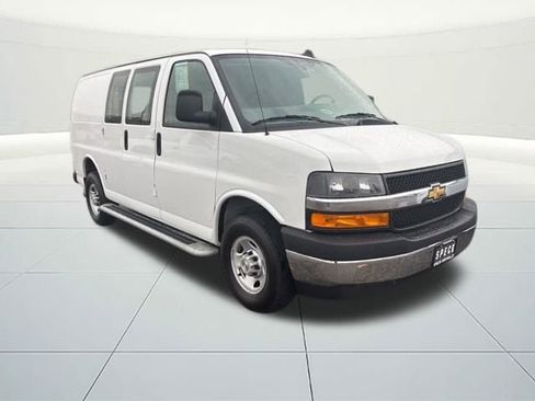 Used 2024 Chevrolet Express 2500 Work Van w/ Driver Convenience Package image 19