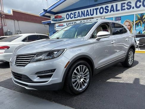 Used 2018 Lincoln MKC Reserve w/ Lincoln MKC Climate Package FWD image 13