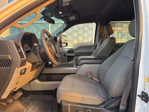 Used 2017 Ford F350 XLT w/ XLT Value Package image 9