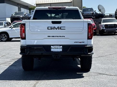 New 2026 GMC Sierra 1500 AT4X w/ LPO, Black Badging Package AWD/4WD image 4