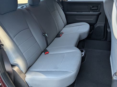Used 2019 RAM 1500 Express w/ Express Value Package RWD image 18