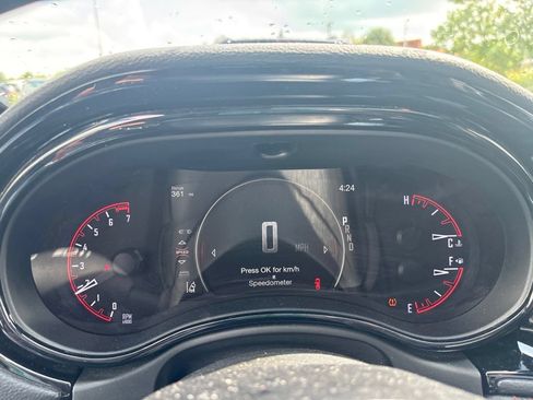 Used 2025 Dodge Durango GT AWD/4WD image 7