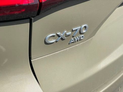 Certified 2025 MAZDA CX-70 Plug-In Hybrid w/ Premium Plus AWD/4WD image 37