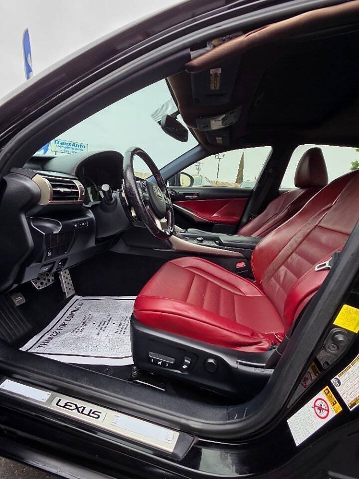 Used 2016 Lexus IS 200t w/ F Sport Package RWD image 30