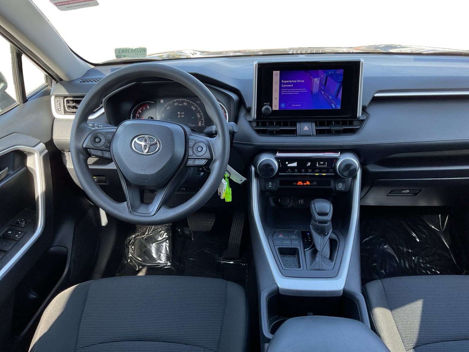 Used 2024 Toyota RAV4 LE FWD image 14