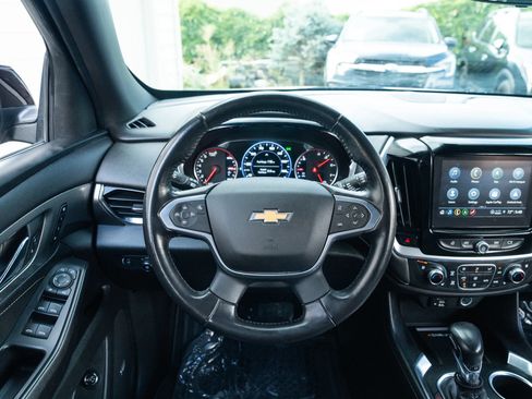 Used 2022 Chevrolet Traverse Premier AWD/4WD image 13
