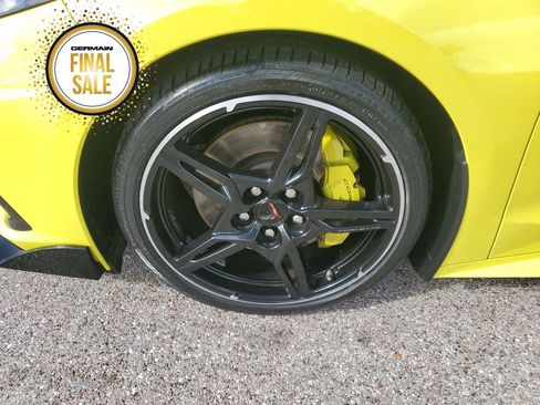 Used 2020 Chevrolet Corvette Stingray Preferred Cpe w/ 2LT Preferred Equipment Group image 10