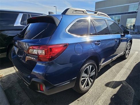 Used 2019 Subaru Outback 2.5i Limited image 6