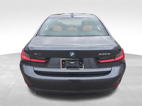 Used 2022 BMW 330e xDrive w/ Premium Package image 4