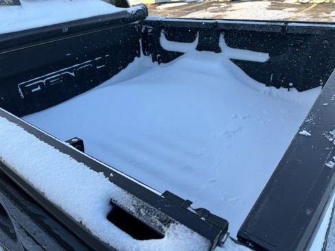 Used 2017 GMC Sierra 1500 Denali image 40