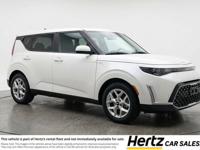 Used 2025 Kia Soul LX w/ LX Technology Package
