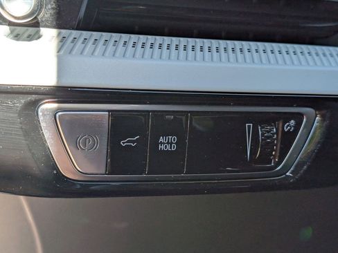 Certified 2025 Cadillac Optiq Sport 2 w/ LPO, Floor Liner Package AWD/4WD image 28