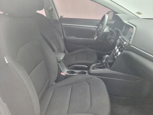 Used 2019 Hyundai Elantra SEL w/ Cargo Package image 21