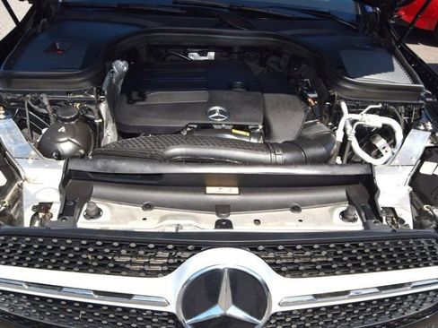 Used 2021 Mercedes-Benz GLC 300 4MATIC w/ AMG Line image 46