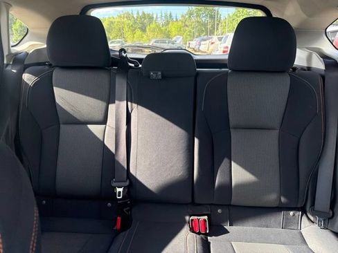 Used 2018 Subaru Crosstrek 2.0i Premium AWD/4WD image 14