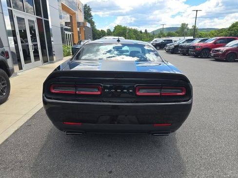 Used 2023 Dodge Challenger R/T Scat Pack RWD image 5
