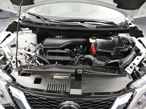 Used 2022 Nissan Rogue Sport SV w/ Technology Package AWD/4WD image 44