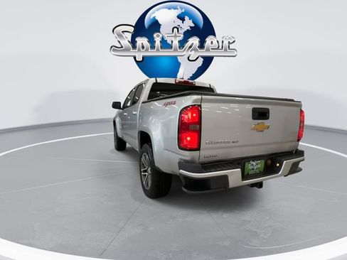 Used 2020 Chevrolet Colorado W/T w/ Custom Special Edition image 8