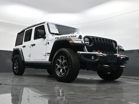 Used 2021 Jeep Wrangler Unlimited Rubicon w/ Safety Group AWD/4WD image 31