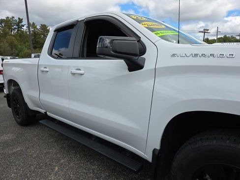 Used 2022 Chevrolet Silverado 1500 LT image 91