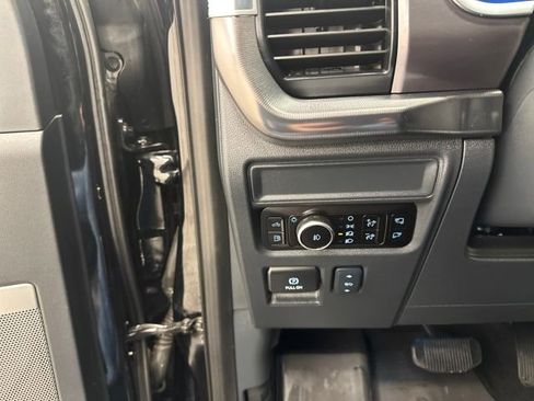 Certified 2025 Ford F150 Platinum w/ FX4 Off-Road Package AWD/4WD image 35