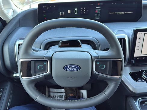 New 2025 Ford Expedition Max Active image 28