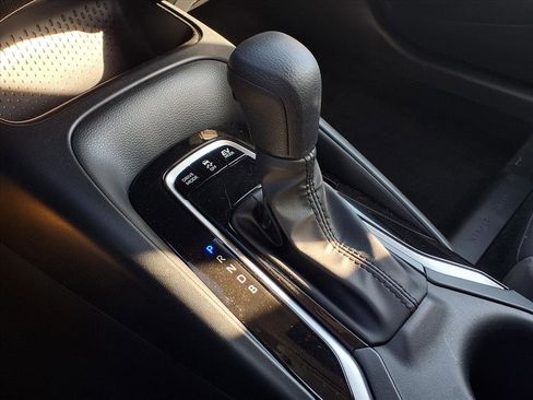 Certified 2025 Toyota Corolla LE image 13