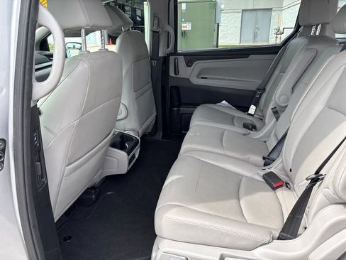 Used 2020 Honda Odyssey EX-L image 17