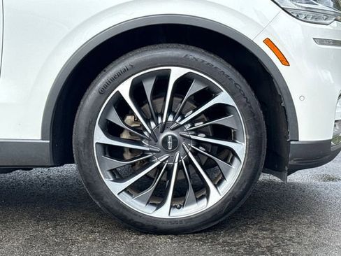 Used 2020 Lincoln Aviator Reserve w/ Equipment Group 202A image 9