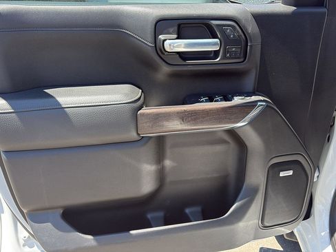 Used 2021 GMC Sierra 1500 Denali w/ Denali Ultimate Package image 10