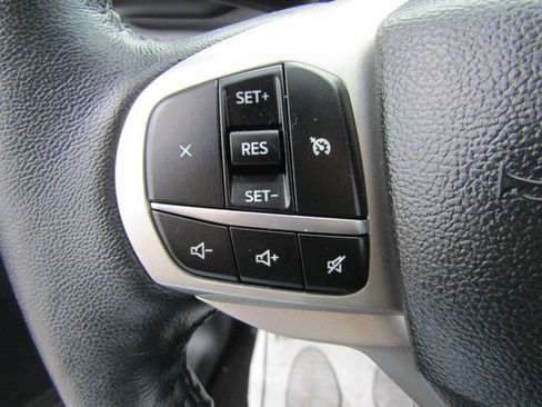 Used 2023 Ford Explorer XLT w/ Equipment Group 202A image 17