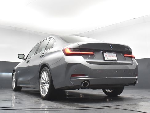 Used 2024 BMW 330i Sedan image 23