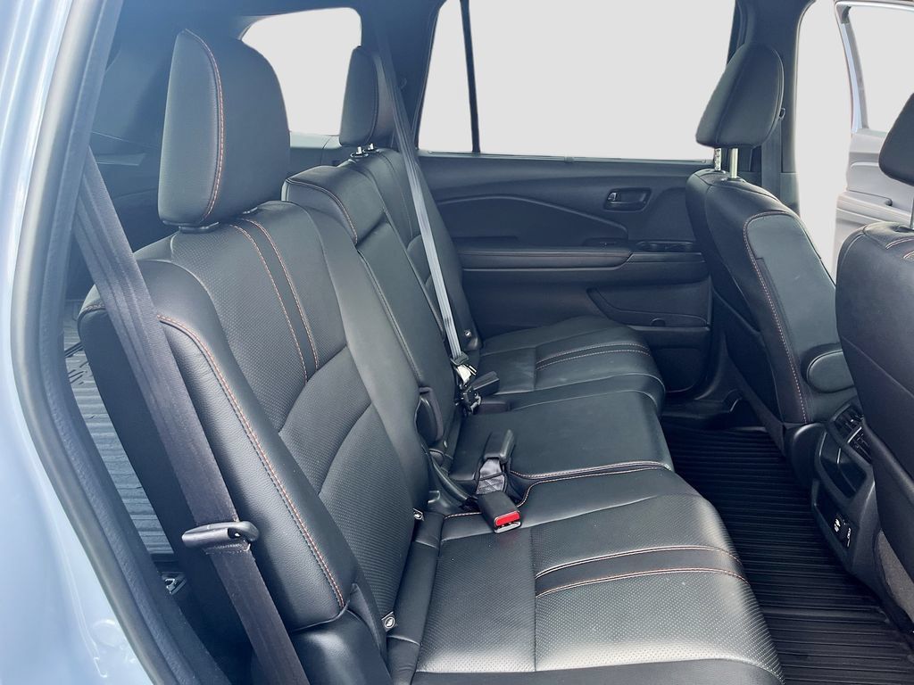Used 2022 Honda Passport TrailSport image 27