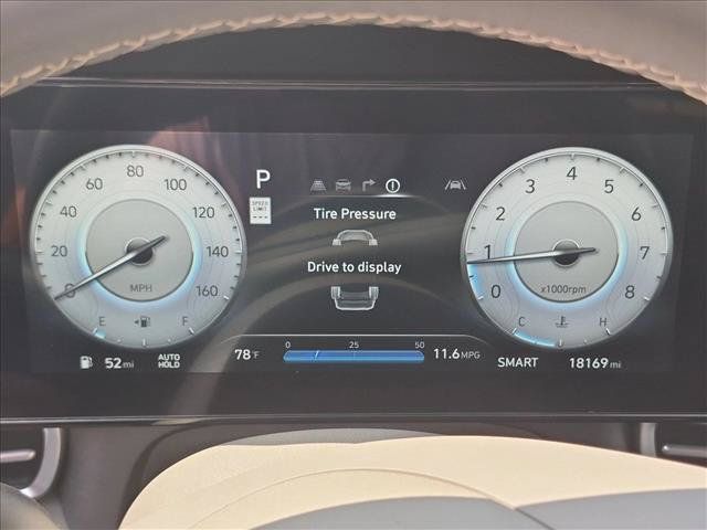 Used 2024 Hyundai Elantra SEL w/ Convenience Package FWD image 11
