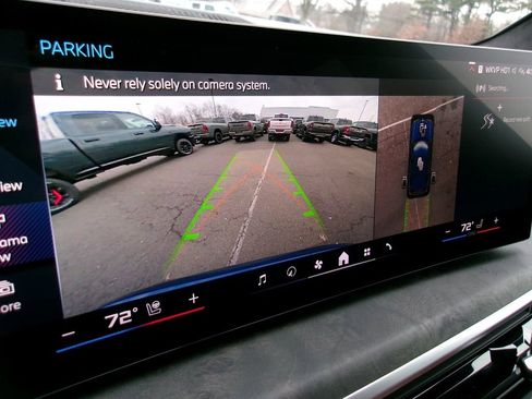 Used 2024 BMW X7 M60i w/ Executive Package image 36