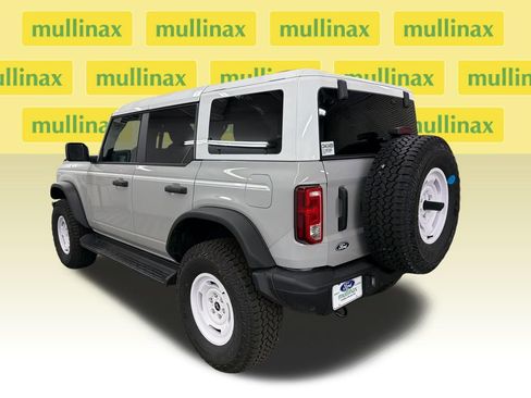 New 2026 Ford Bronco Heritage Edition image 9