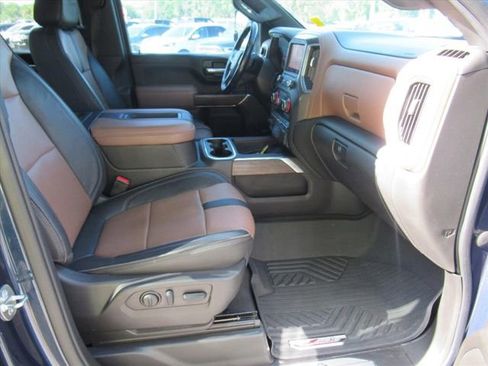 Used 2022 Chevrolet Silverado 3500 High Country w/ Safety Package II AWD/4WD image 10
