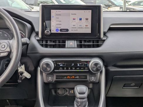 Used 2025 Toyota RAV4 LE image 10