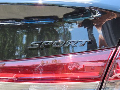 New 2026 Honda Civic Sport image 8