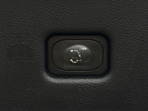 Used 2019 Lincoln Nautilus Reserve FWD image 68