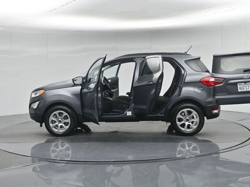 Certified 2018 Ford EcoSport SE FWD image 41