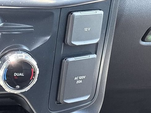 Used 2025 Ford F150 Raptor AWD/4WD image 21