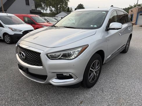 Used 2019 INFINITI QX60 Luxe w/ Essential Package AWD/4WD image 5